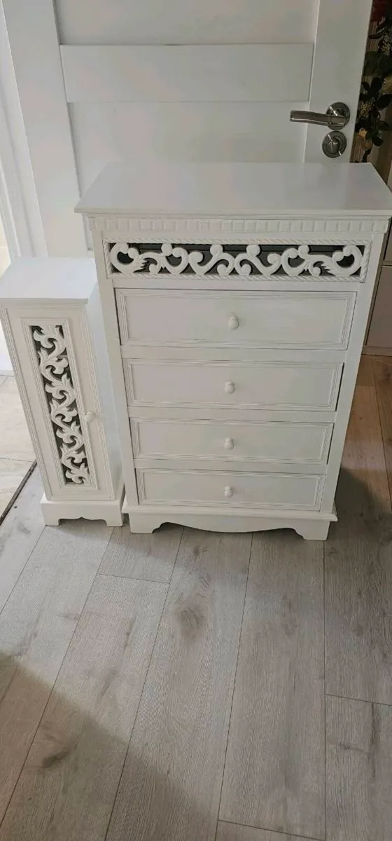 Chestvof drawer - Image 1