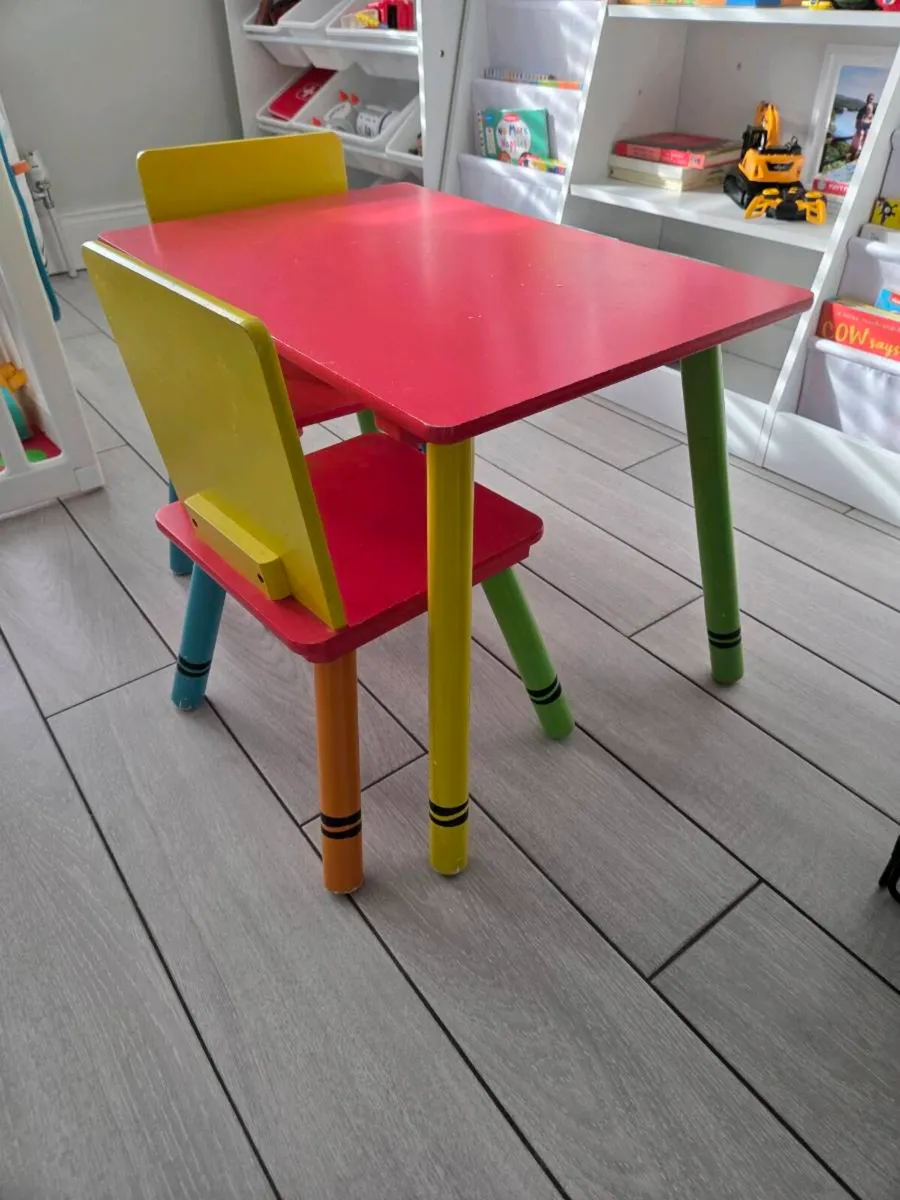 Childrens Table & Chairs - Image 2
