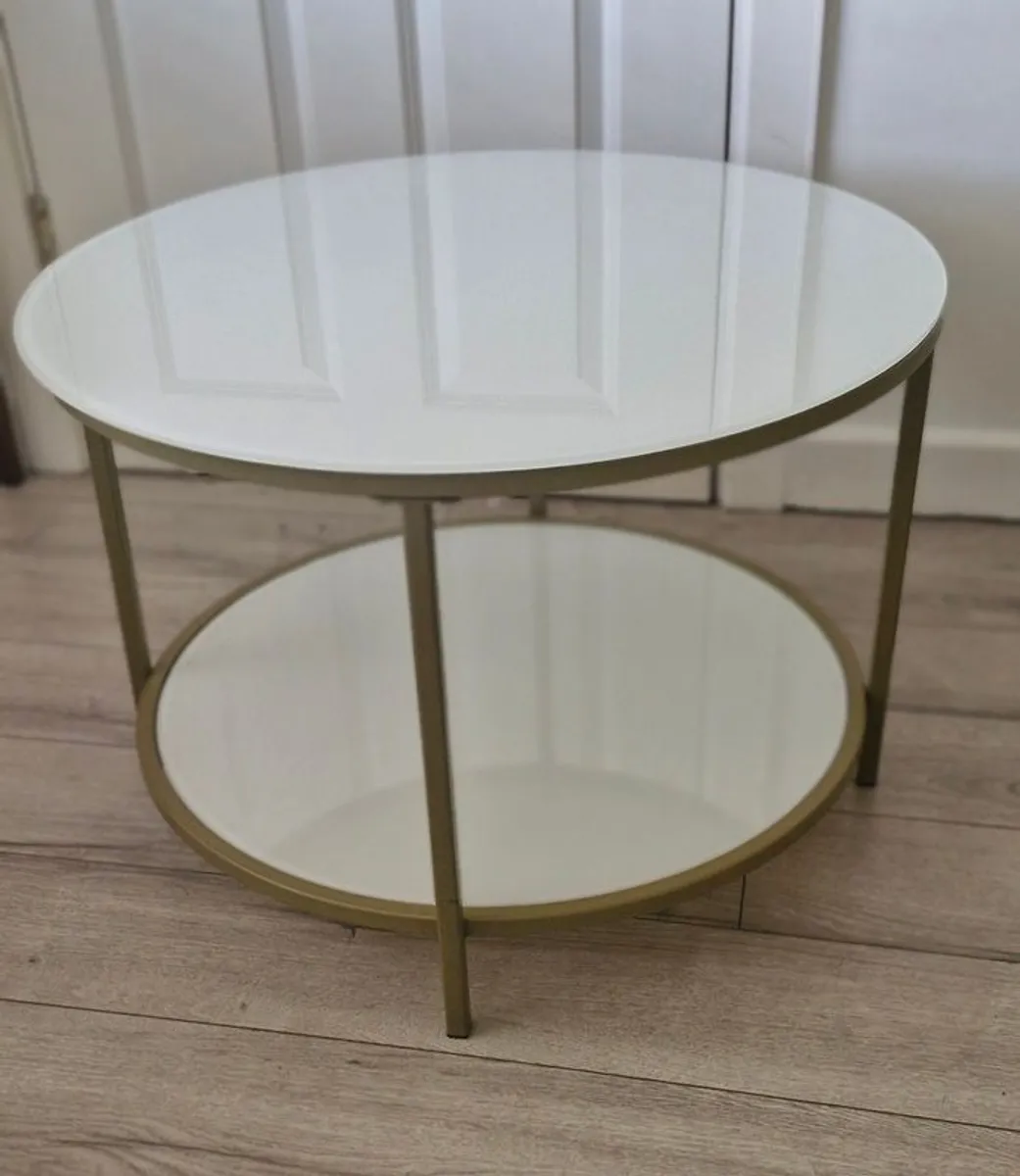 coffee table - Image 1