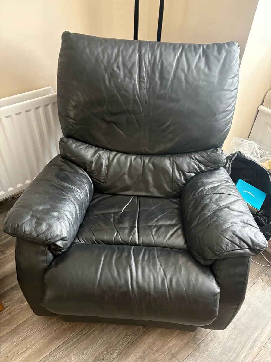 Recliner Leather Sofa - Black - Image 1
