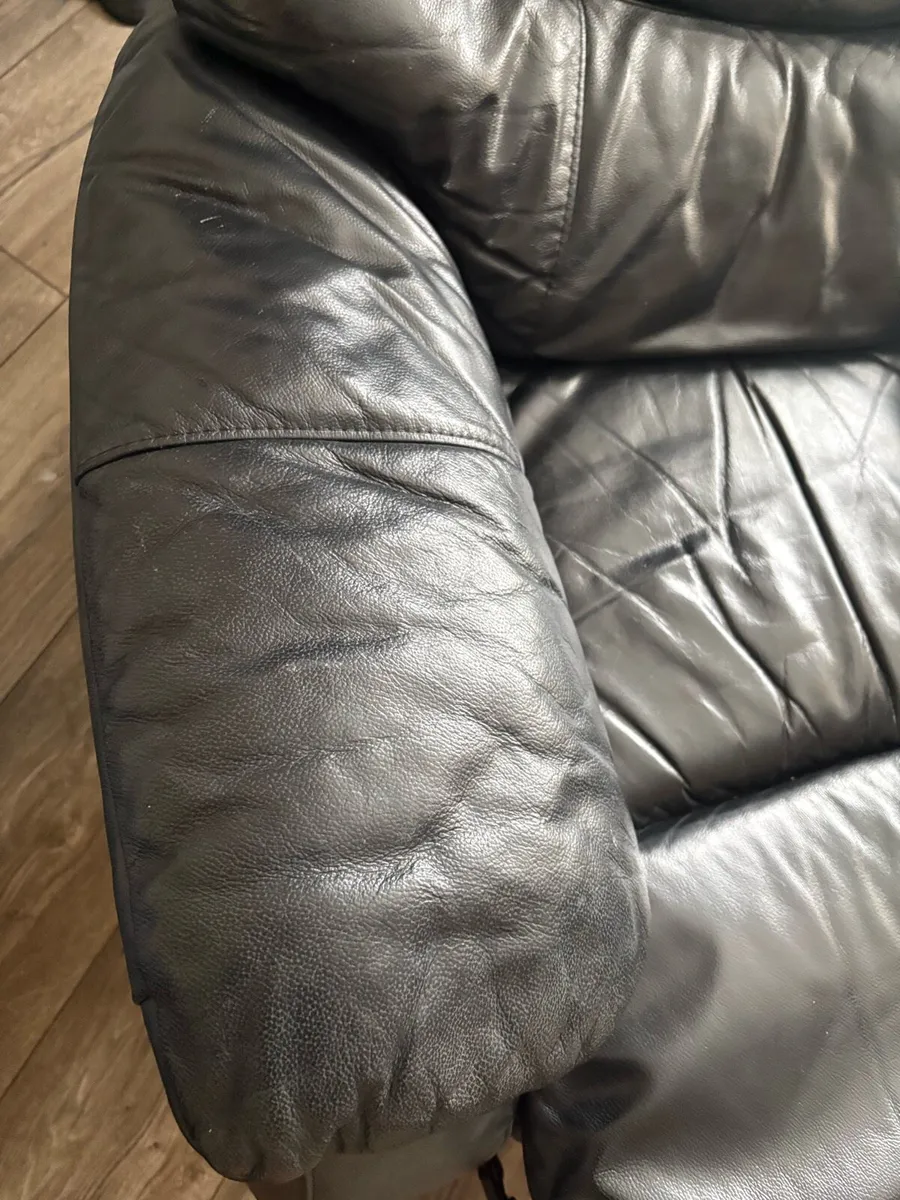 Recliner Leather Sofa - Black - Image 4