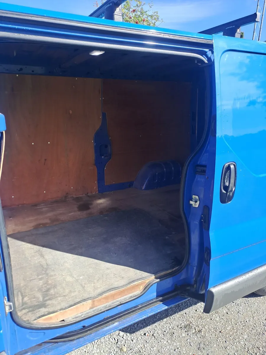 Nissan Primastar 2015 - Image 3