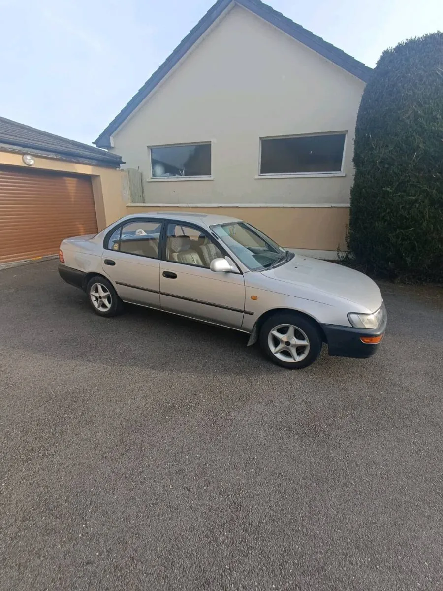 1995 Toyota Corolla 2.0L XL Diesel - Image 1