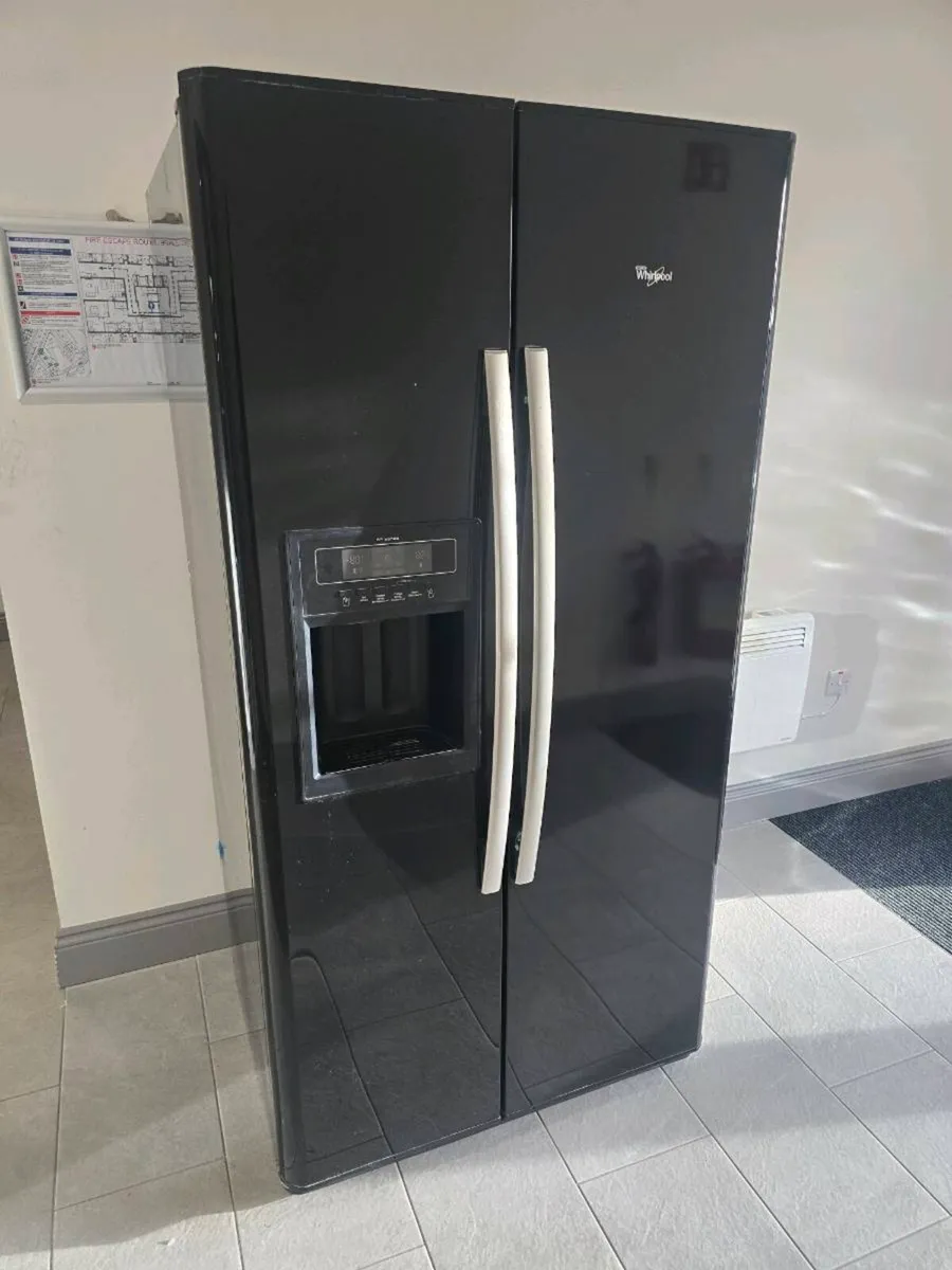 Whirlpool American Fridge Freezer - Image 1