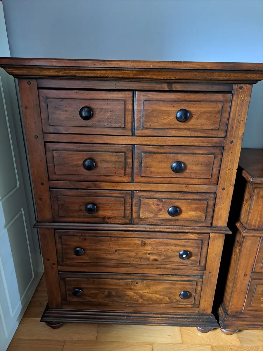 Bedroom furniture - Image 3