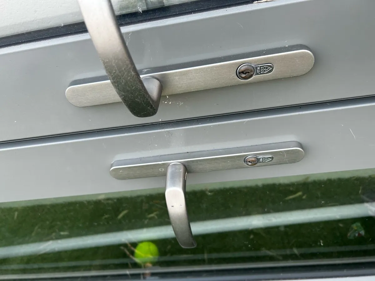 Triple glaced 2 door porch doors - Image 3