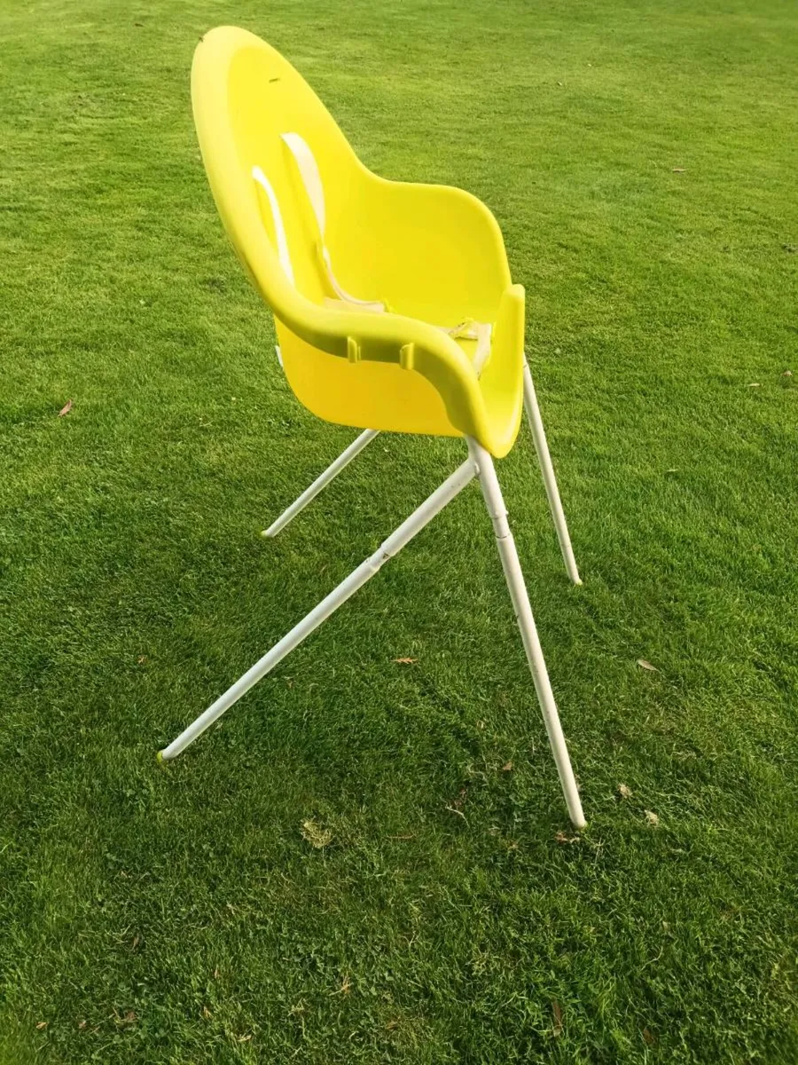 High chair 💺 - Image 3