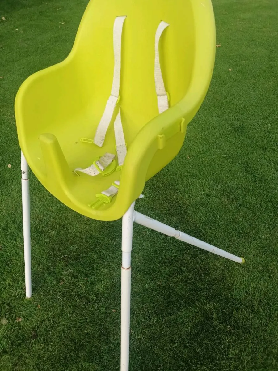 High chair 💺 - Image 4