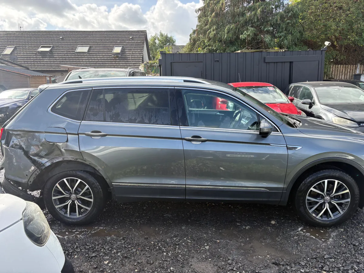 2021 Volkswagen Tiguan 7 seats 2.0 Diesel - Image 4