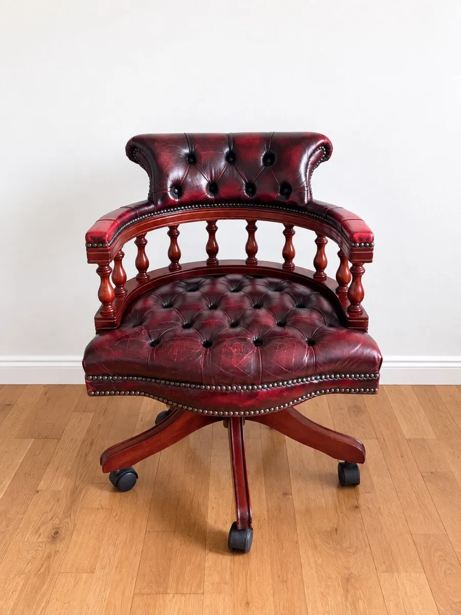 Chesterfield Oxblood Captains Swivel Chair - Image 2