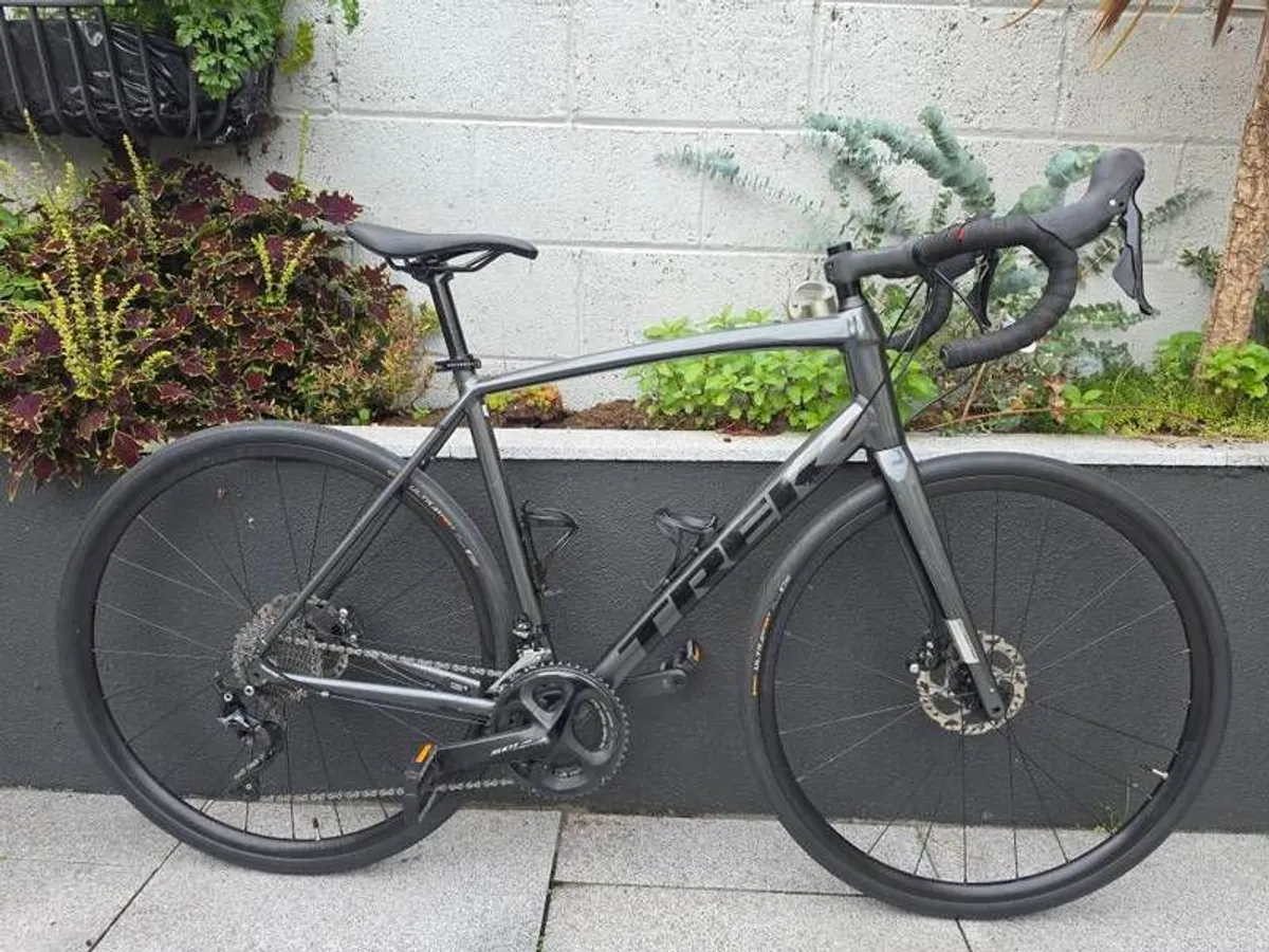 trek Domane AL 5 Gen 3 - Image 1