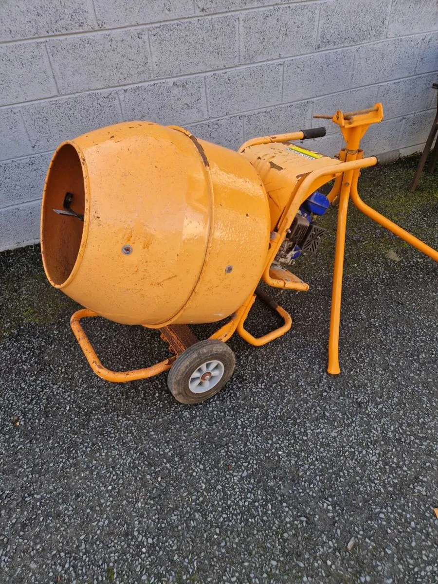 New Cement mixer - Image 1