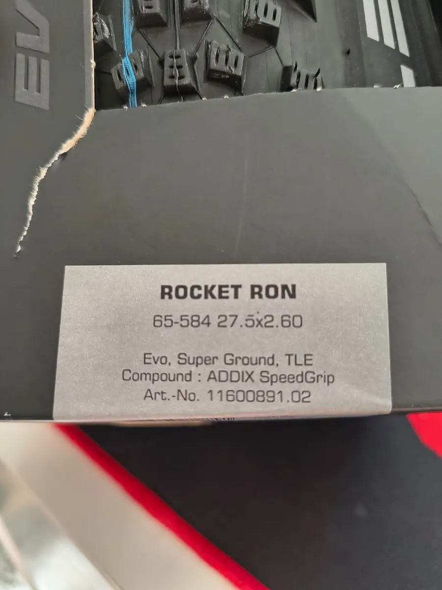Schwalbe Rocket Ron 27.5 x 2.6 - Image 2