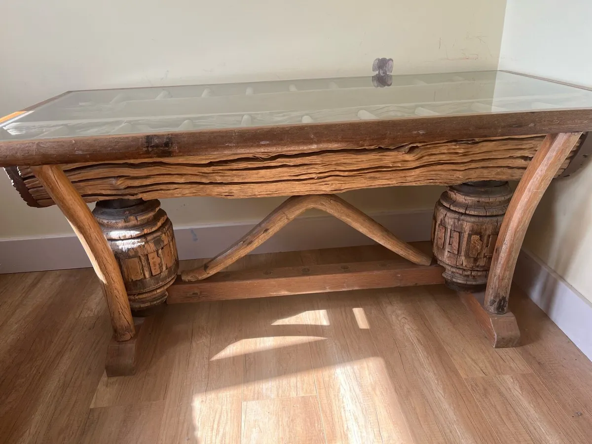 Unique glass/timber table - Image 2