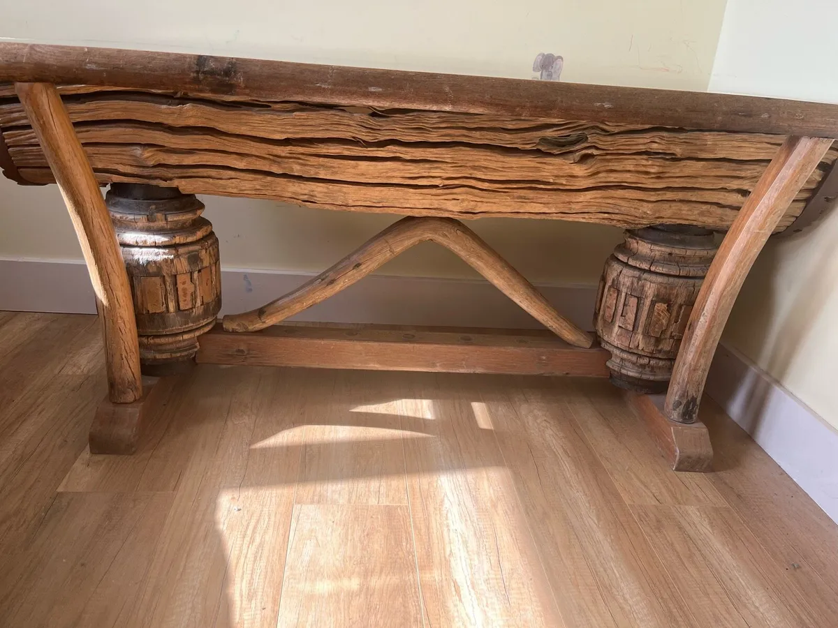 Unique glass/timber table - Image 3