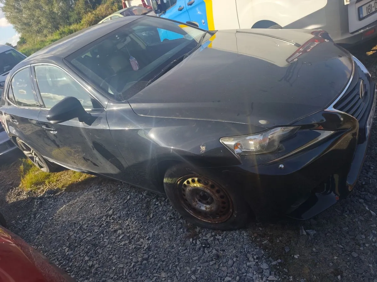 Lexus is300h not  recorded - Image 2