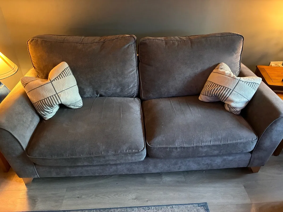 Couch - Image 1
