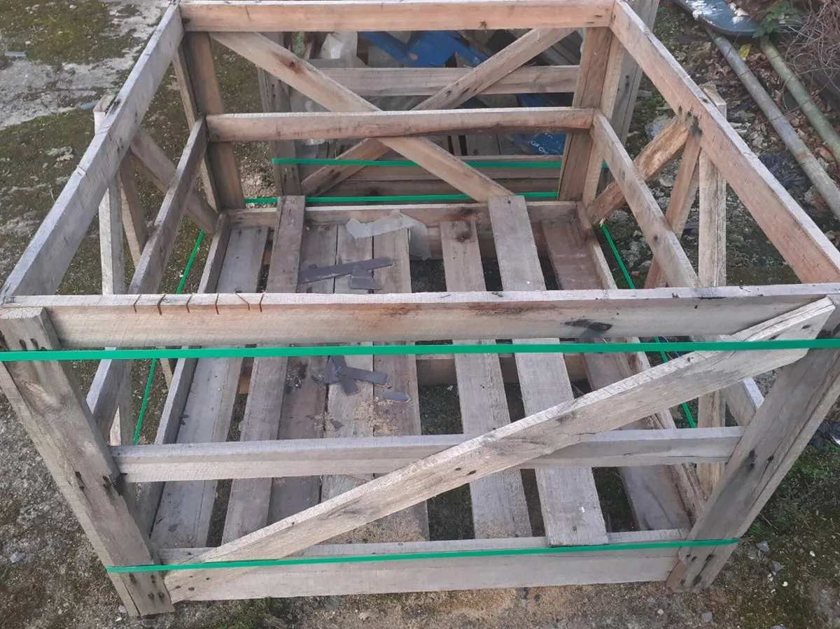 Wooden crates - Image 2