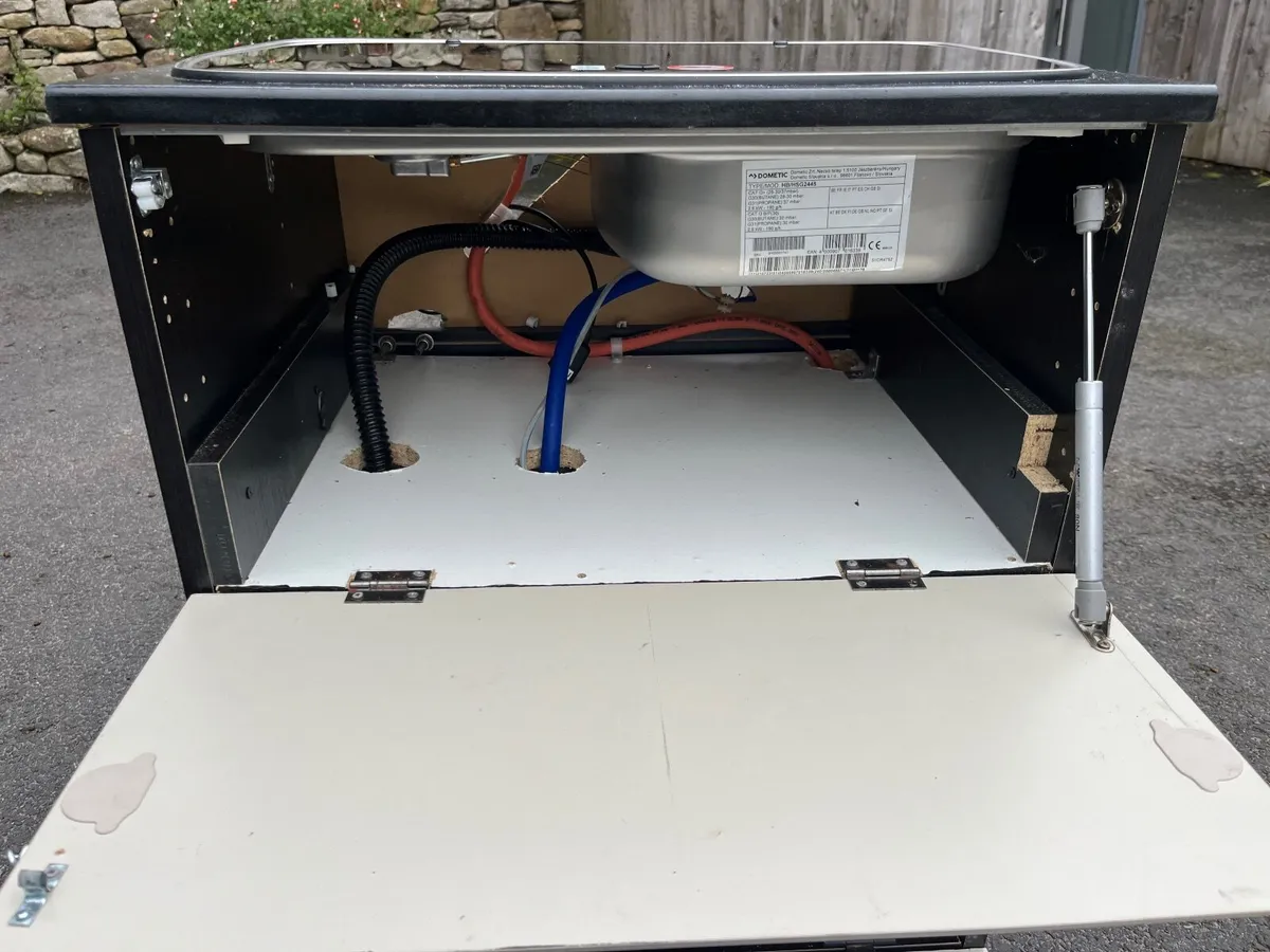 Campervan kitchen unit - Image 2