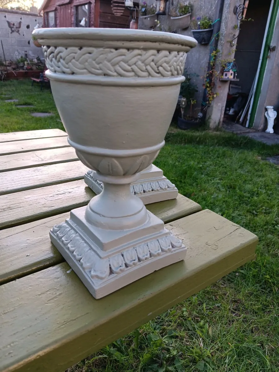 Vintage pots - Image 3