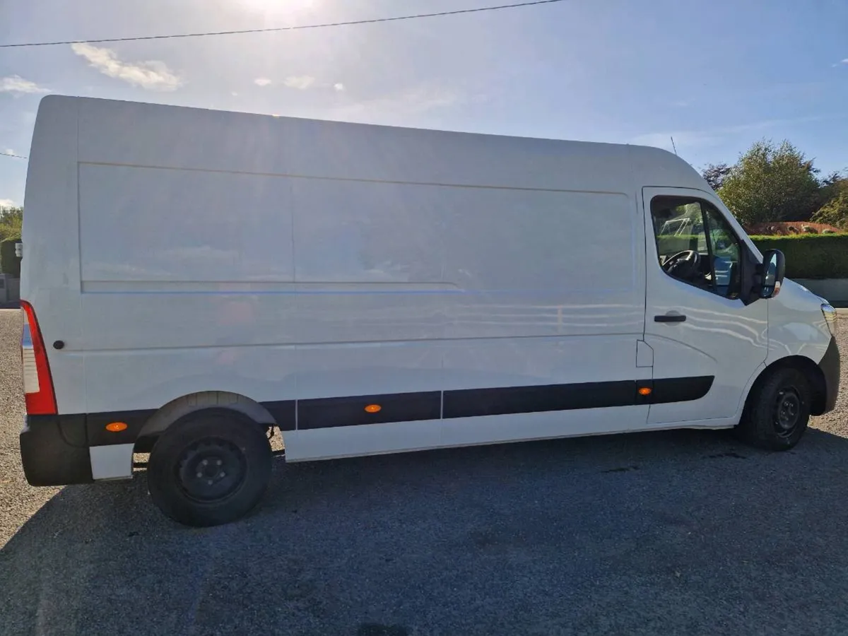 Renault Master LM35 Blue DCI 135B - Image 3