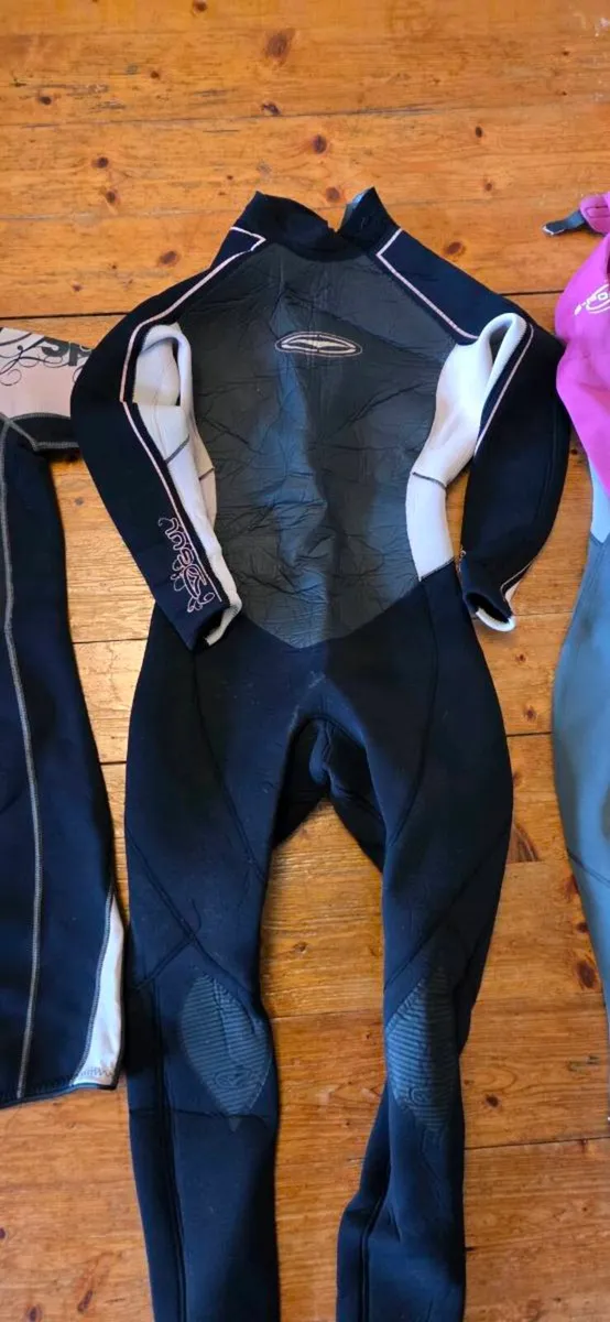 Women's Wetsuits - Image 3