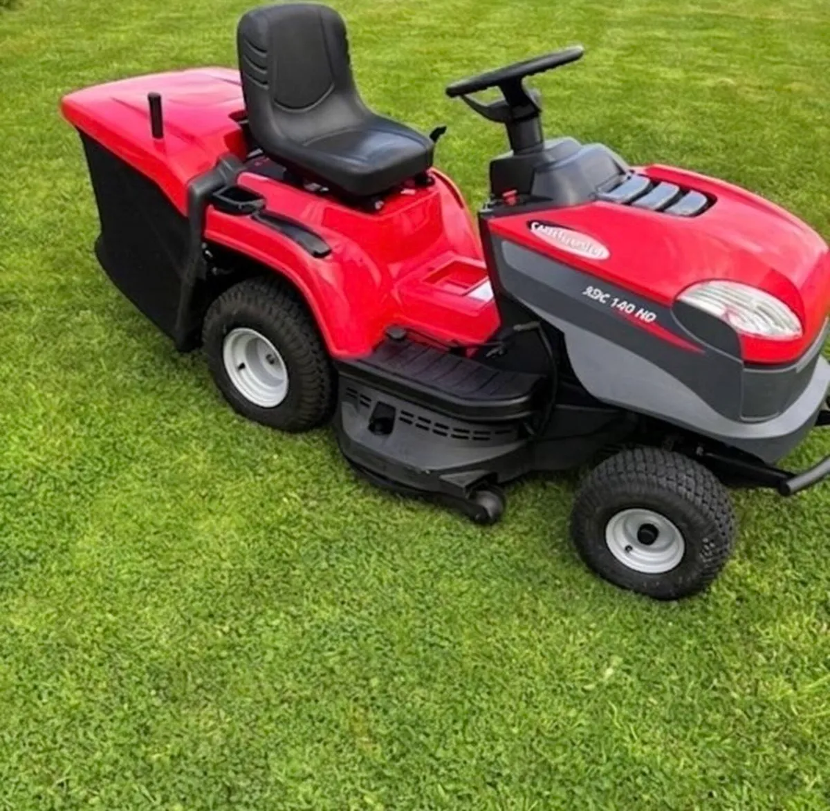 CASTLEGARDEN RIDE ON MOWER - Image 1
