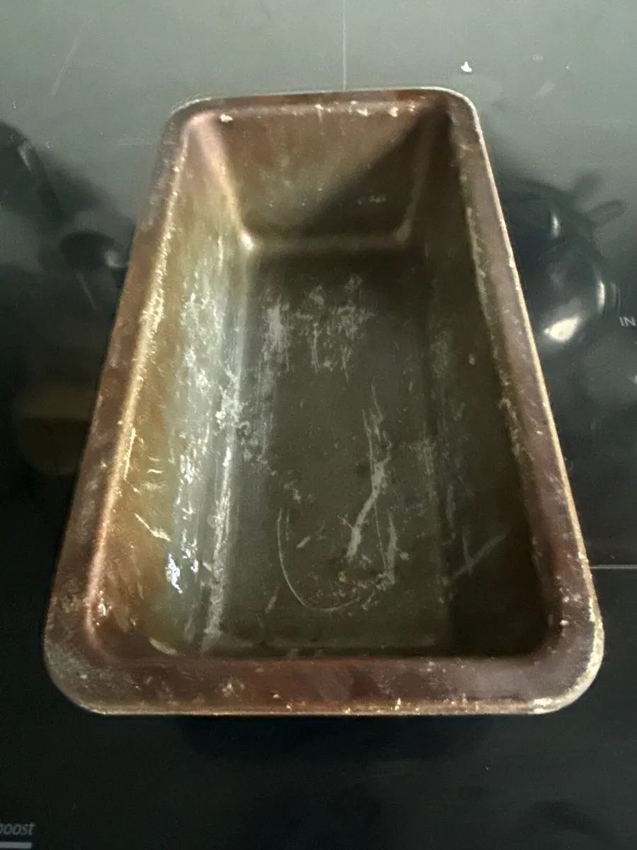 Loaf tins