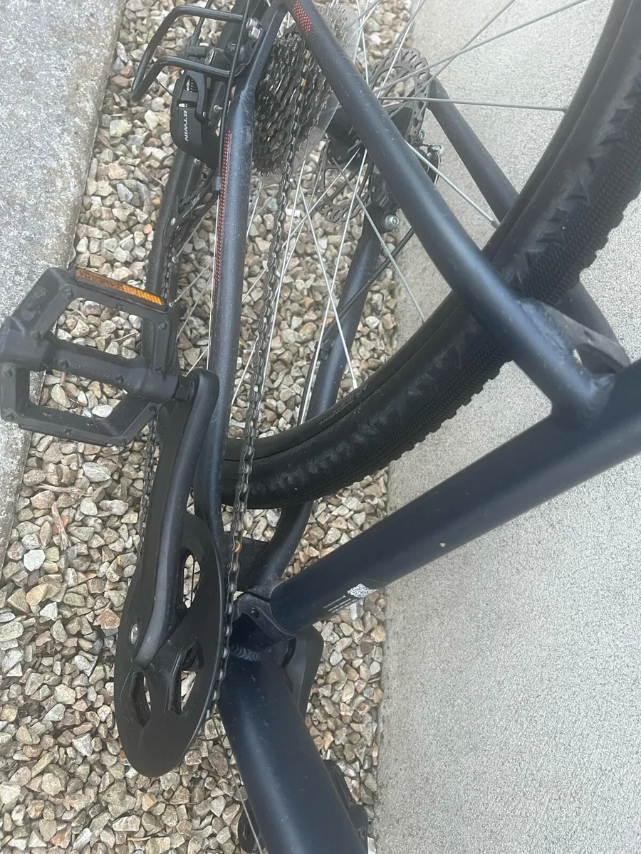 Decathlon Riverside 500 Hybrid Bike - Image 3