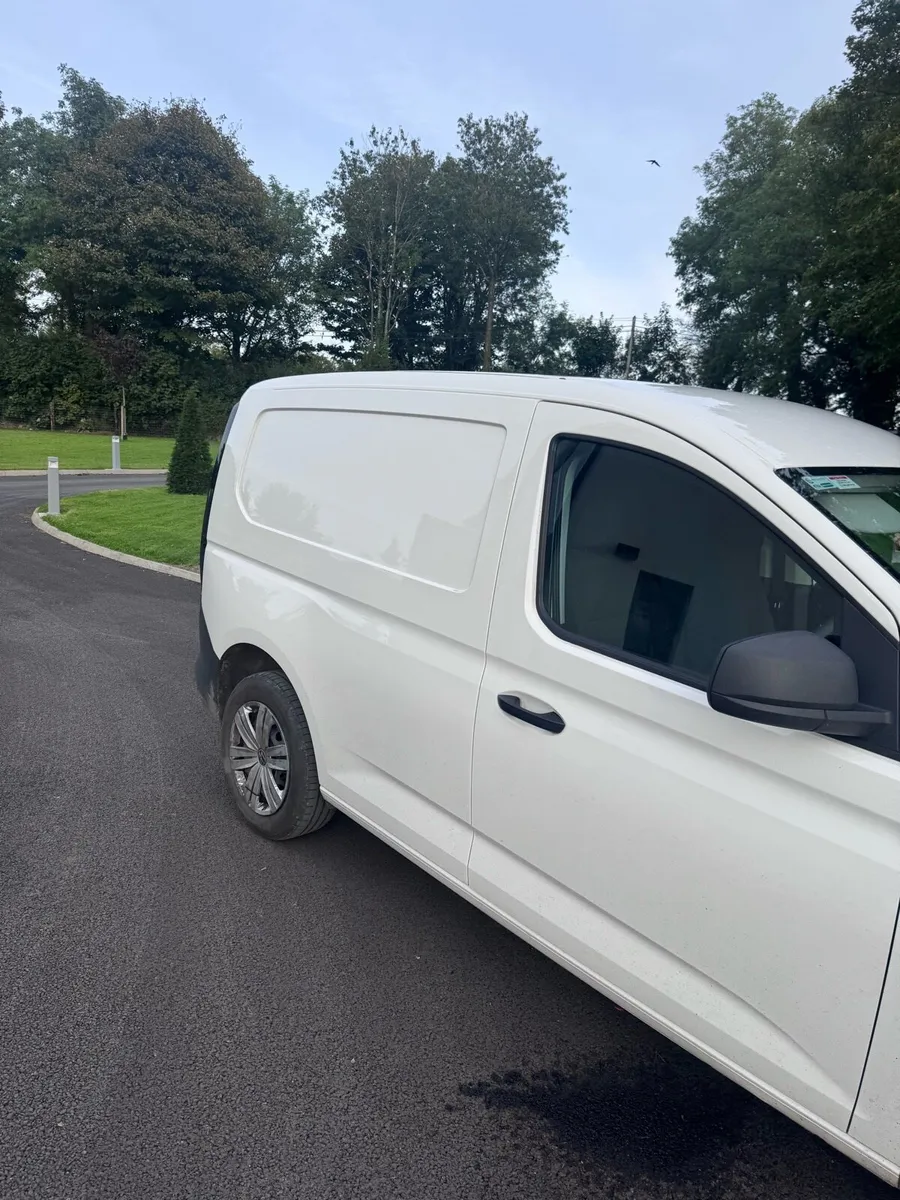 Volkswagen Caddy 102 BHP - Image 4