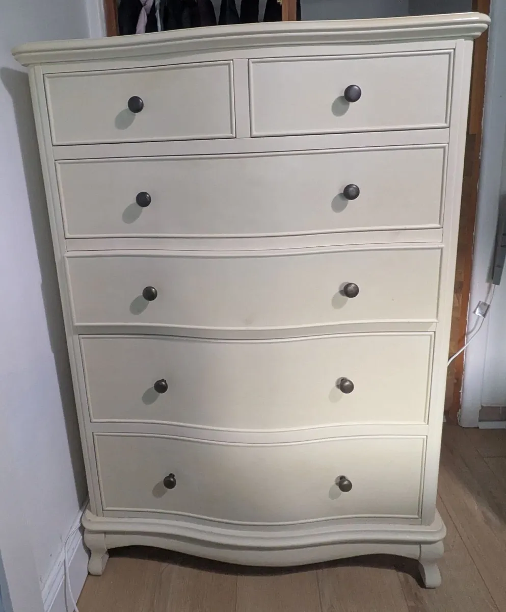 French Style 6 Drawer Bedroom Chest – Cream - Image 4