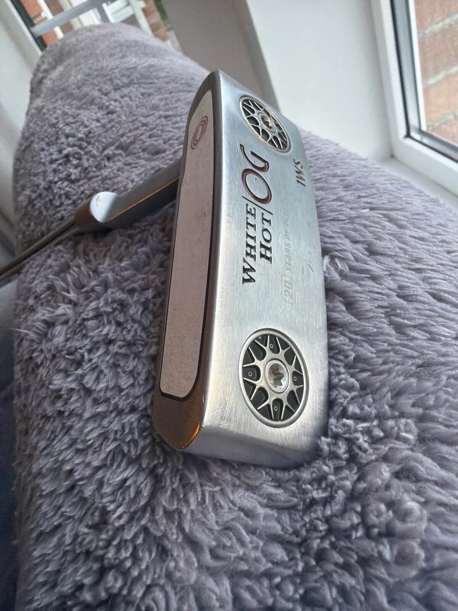 Odyssey Stroke Lab White Hot OG Putter - Image 1