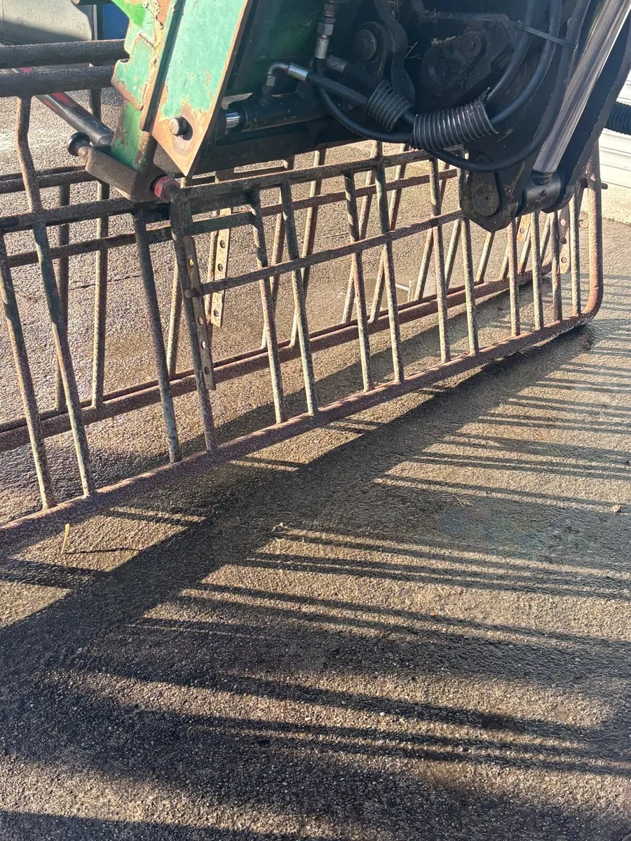 Sheep creep gates - Image 2