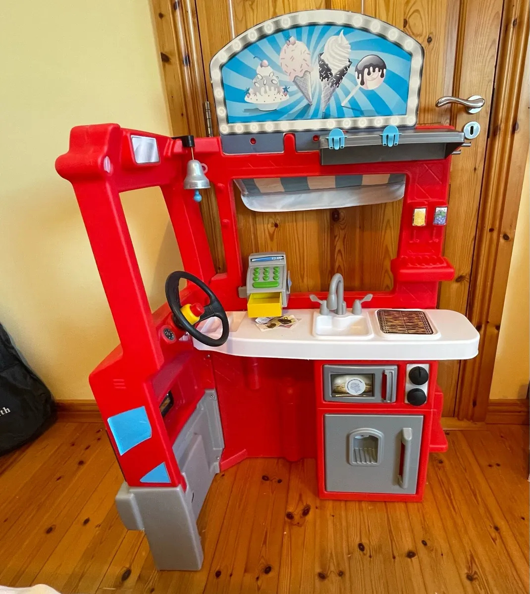 Little Tikes Red Food Truck - Image 2