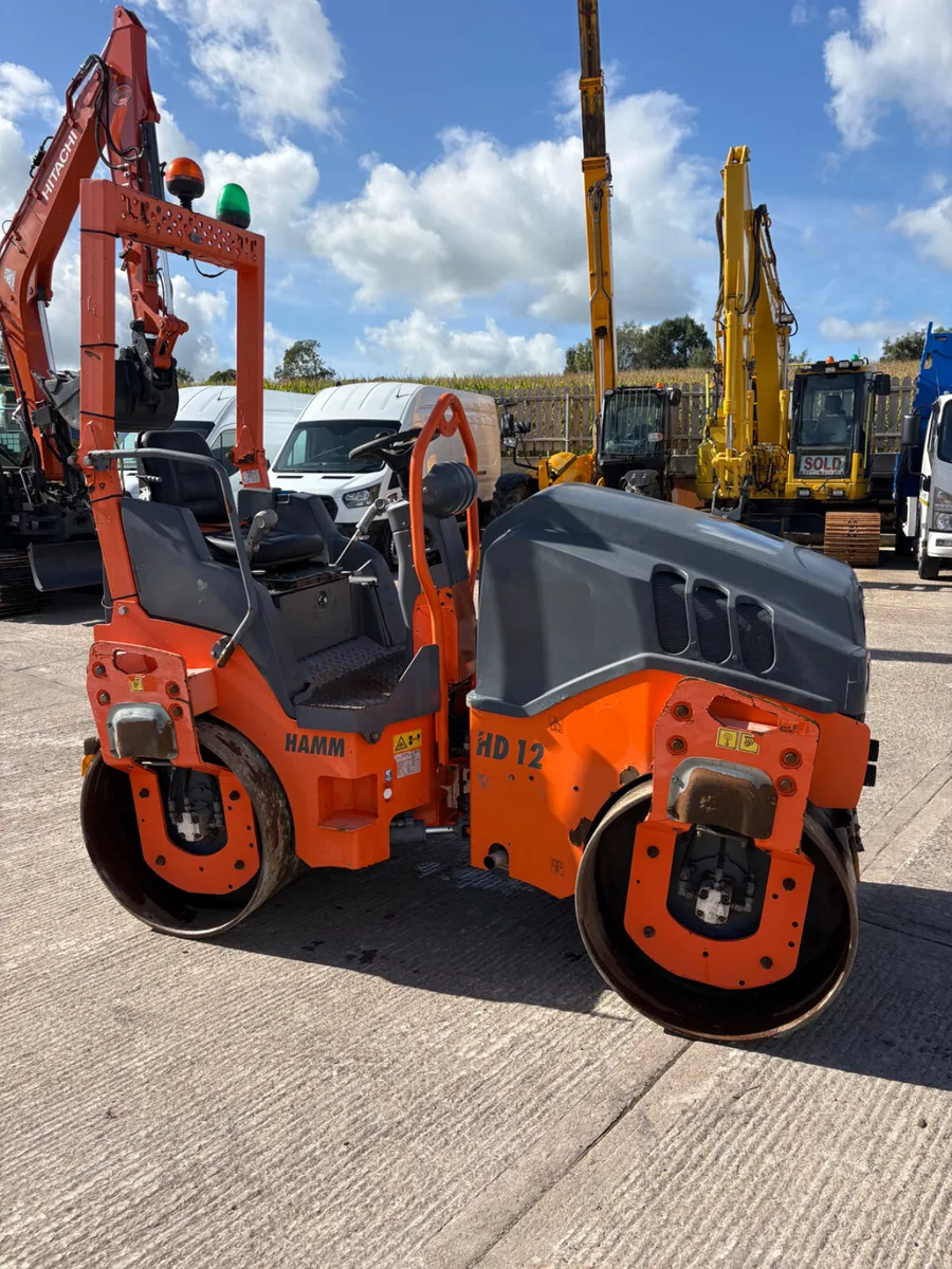 HAMM HD12VV Only 412 Hours - Image 1