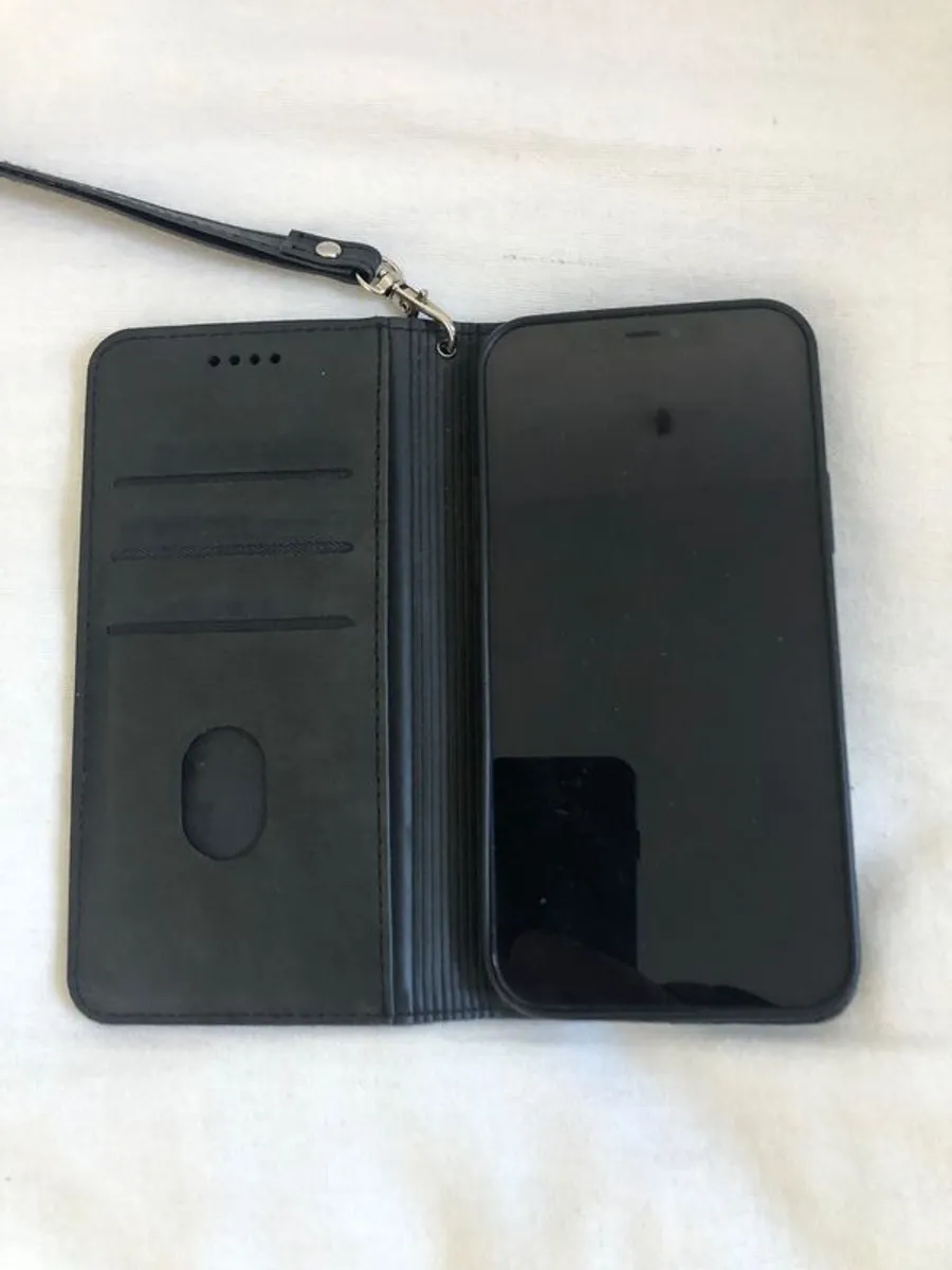 iPhone 12 64GB Black - Image 3