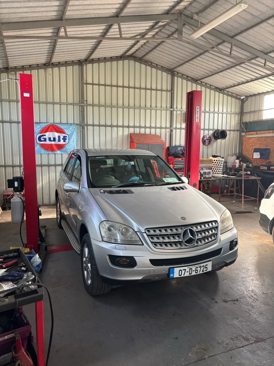 Ml320 Mercedes - Image 1