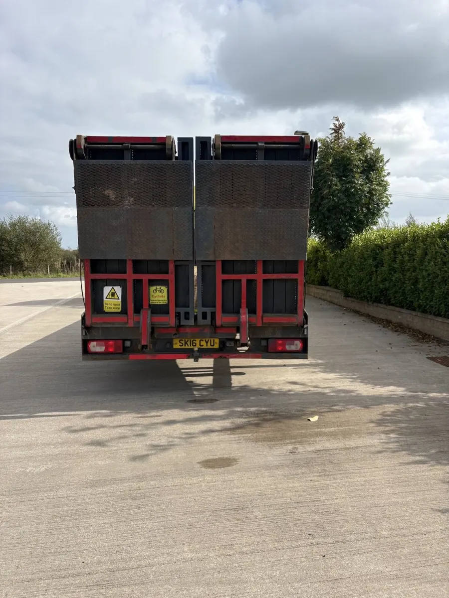 Beavertail Daf CF410 Euro 6, 6 Wheeler - Image 4