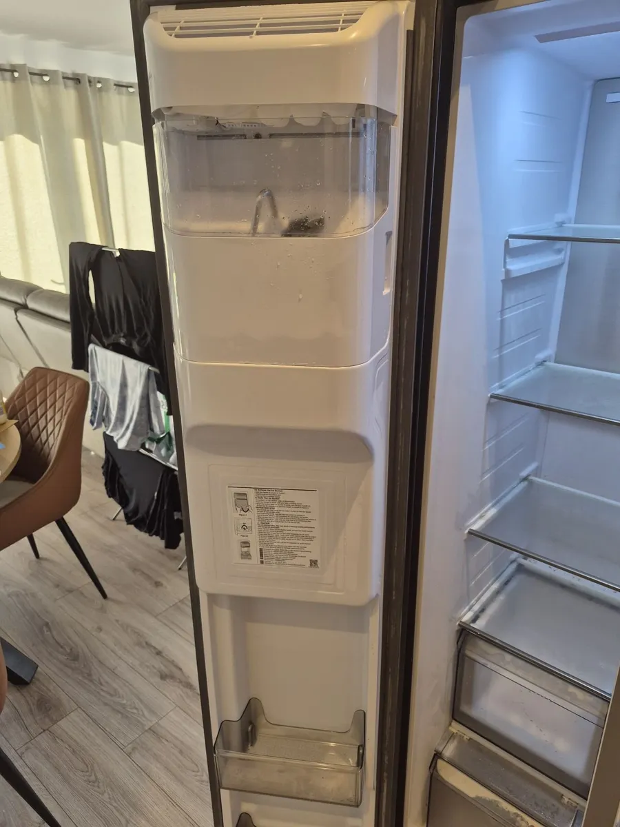 Samsung 640L Bespoke AISeries6 Side-by-Side Fridge - Image 4