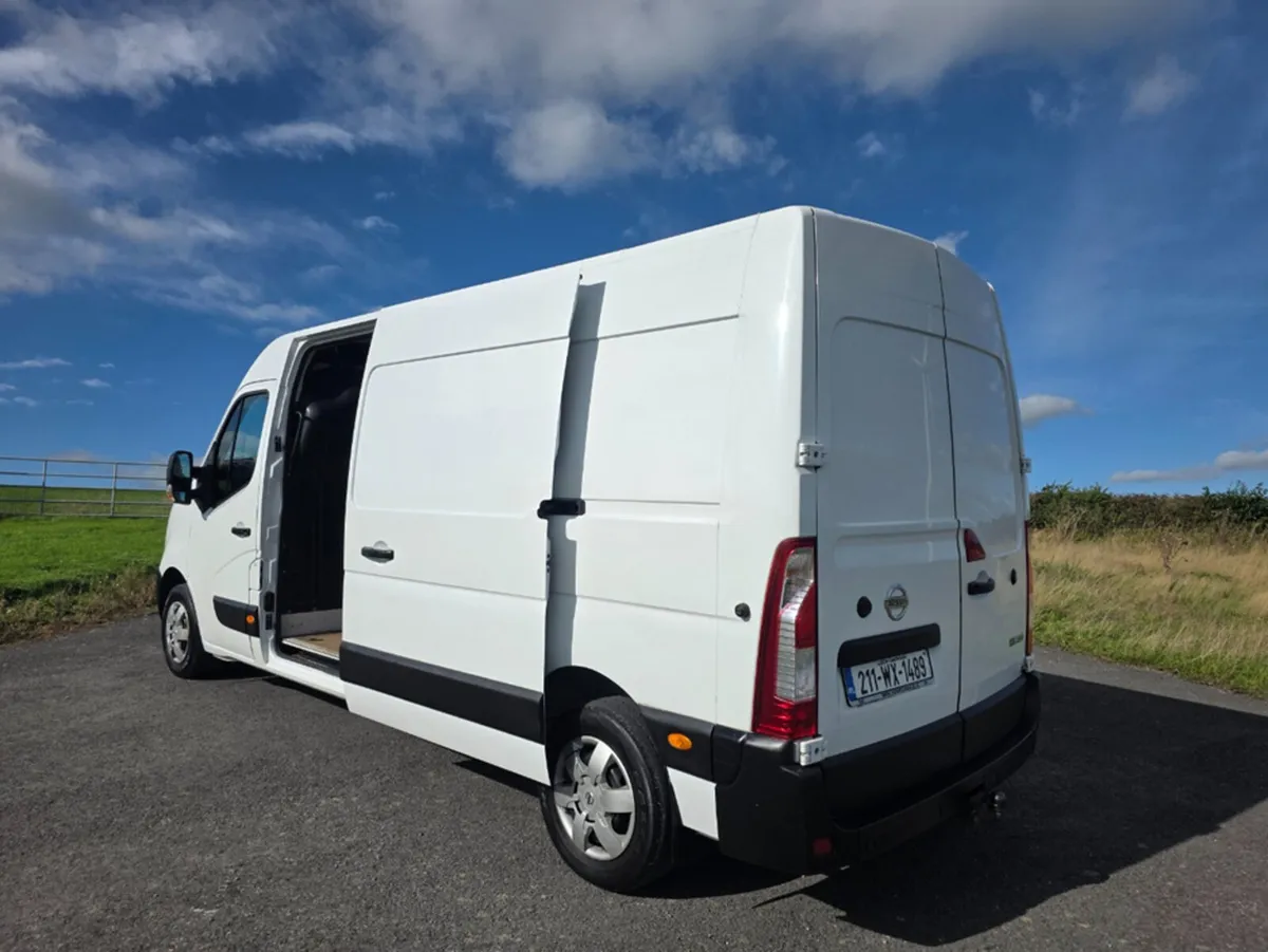 Nissan NV400 L3 H2 FWD 135 2 SLIDING DOORS - Image 4