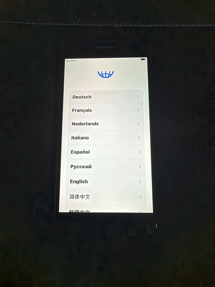 iPhone SE 2022 64gb - Image 1