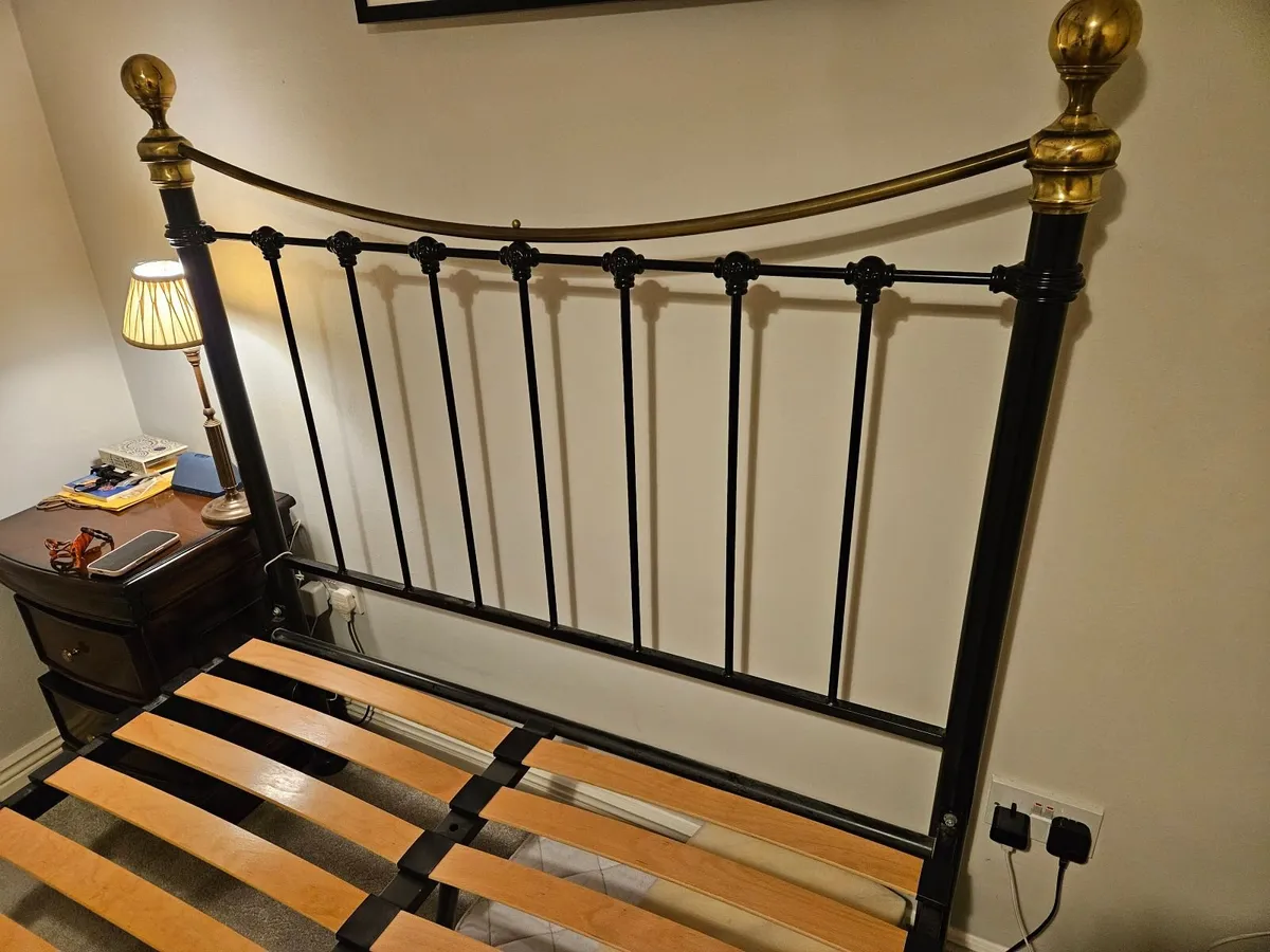 Bed frame - Image 3