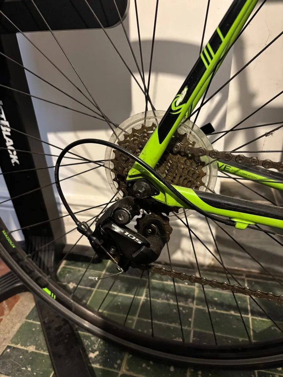 Wahoo Smart Trainer Setup & Cannondale 105 Bike - Image 4
