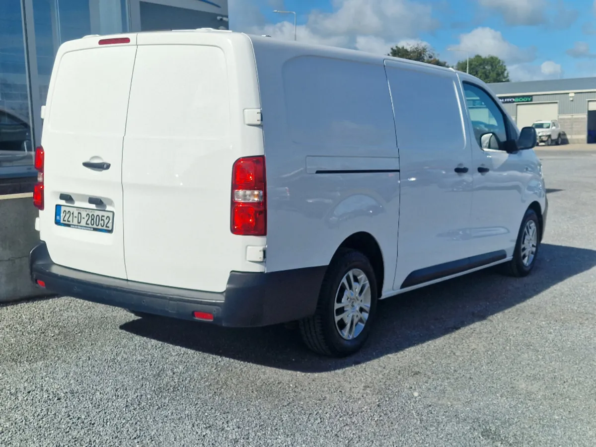 Citroen Dispatch LX Bluehdi 1.5ltr 100 LWB 1200 - Image 3