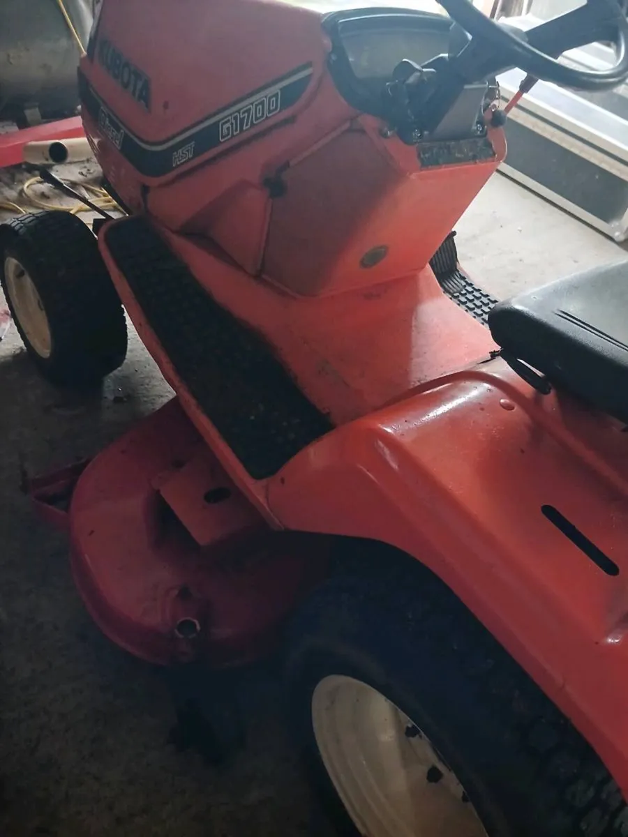 Kubota G1700 HST Diesel - Image 2