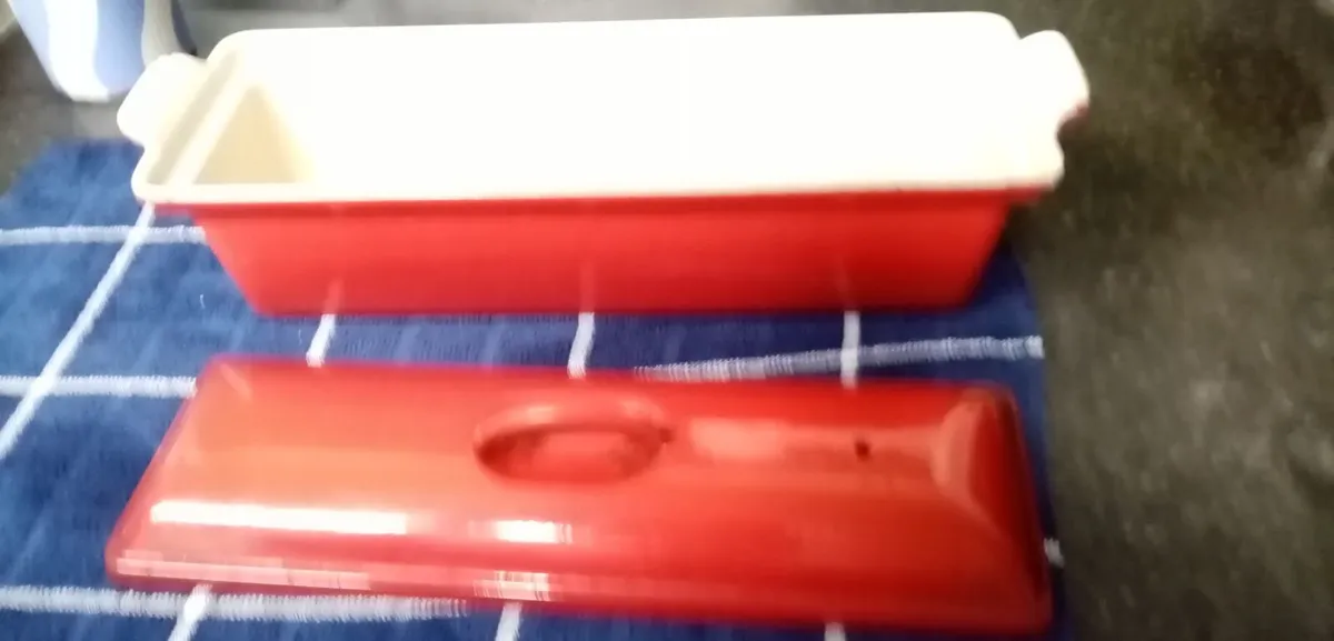 Le Creuset Terrine - Image 1