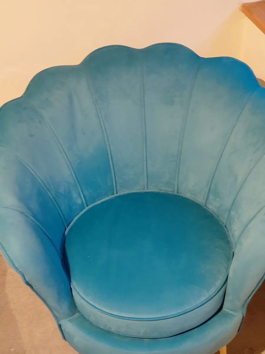 Duck egg velvet chair - Image 4