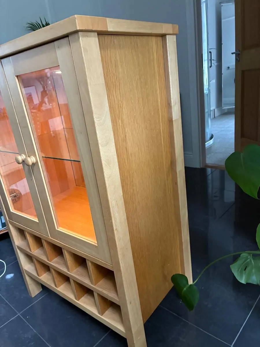 Display Cabinet - Image 4