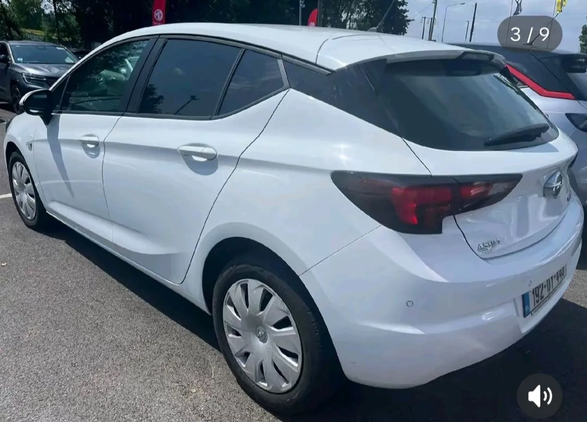 Opel Astra 2019 - Image 3