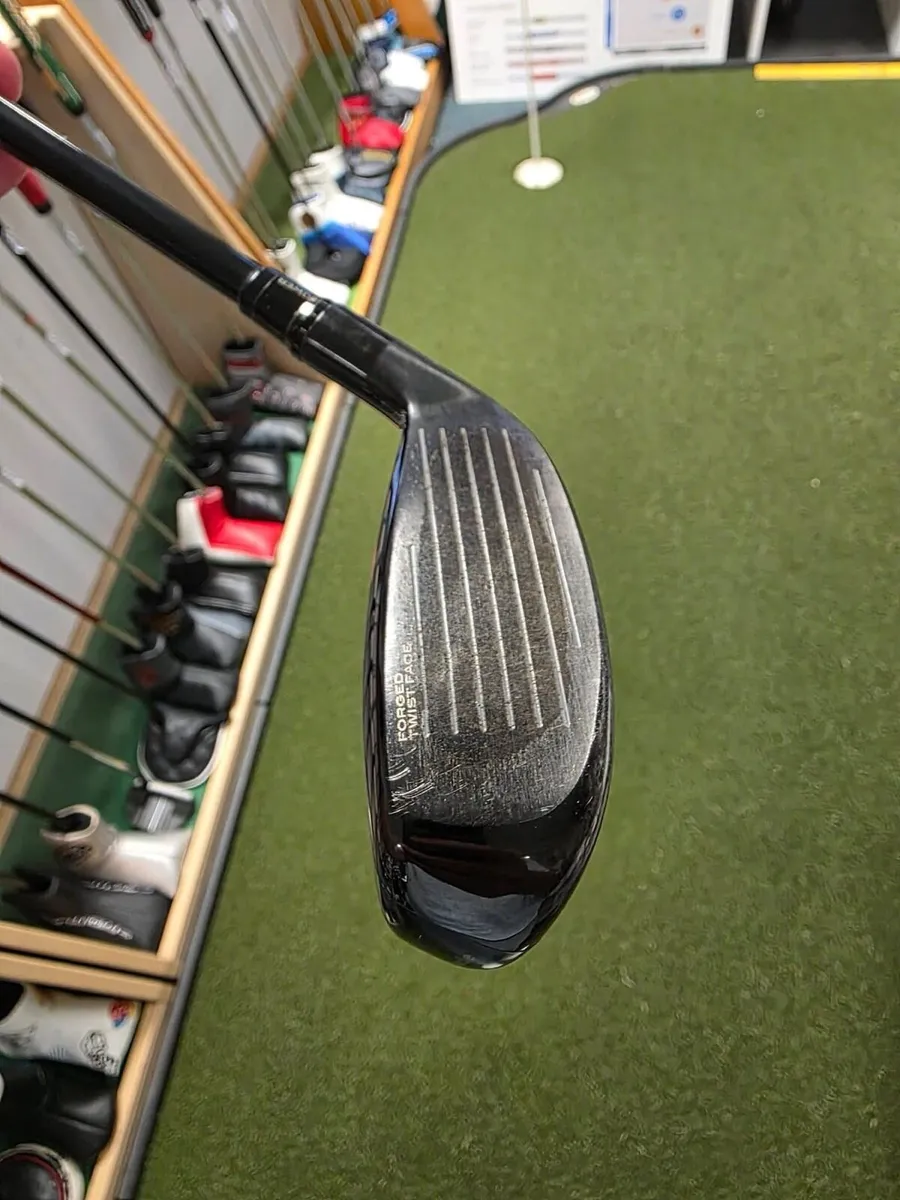 Taylormade Stealth Plus 3 Hybrid - Image 4